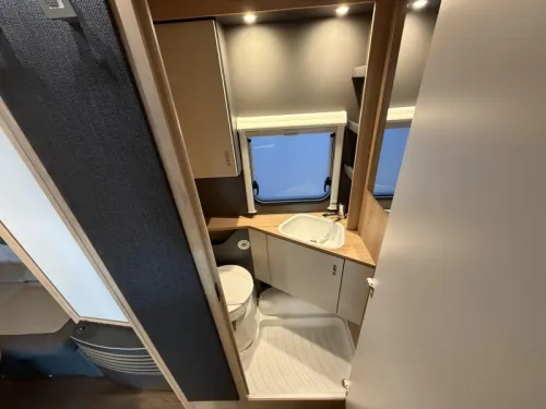 Knaus Sport 500 EU single beds photo: 10