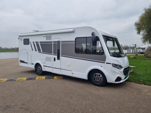 Carado I 447 Pro + automatic 180HP double air conditioning and bike rack