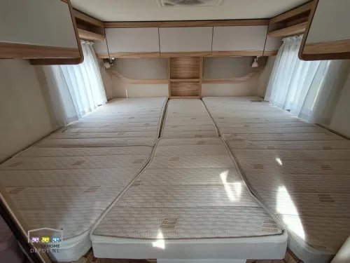 Hymer Exsis-T 474 single beds photo: 15
