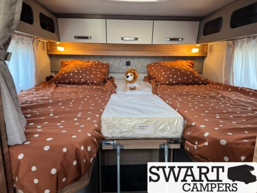 Weinsberg CaraCompact MB 640 MEG Edition [pepper], Automatic 150 hp Single beds photo: 21