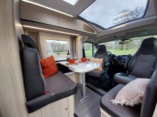 Adria Compact Axess 670 SL, double air conditioning, tow bar photo: 2
