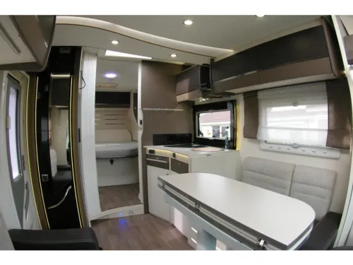 Chausson Welcome 738 XLB Queensbed, Drop-down bed, Garage photo: 7
