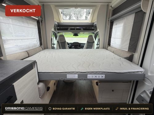 Chausson 640 Titanium Premium 170HP Automatic Lift Bed Solar Panel Very Spacious photo: 2