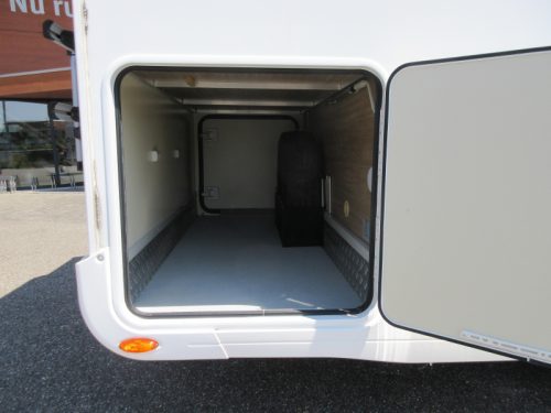 Rimor Seal 66 PLUS Face to Face and Queen bed photo: 20
