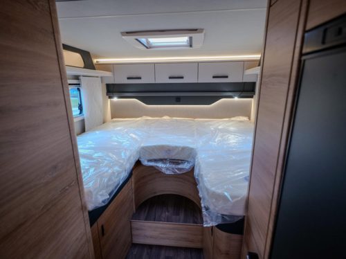 Knaus L!ve Ti Platinum 700 MEG AUTOMAAT L&Auml;NGSBETTEN 2027! Foto: 18
