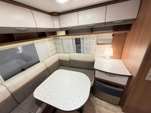 LMC Vivo 460 E 2 BETTEN RANGIERHILFE MARKISEN TOP Foto: 15