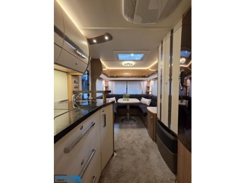Fendt Tendenza 495 SF * Roof air conditioning * Awning* 1st owner photo: 5