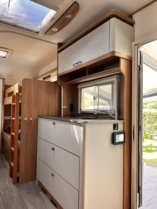 B&uuml;rstner Premio Plus 510 TK - Very luxurious photo: 9