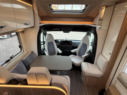 B&uuml;rstner Harmony T660 Solar panels 2X Air conditioning Air suspension Inverter photo: 12
