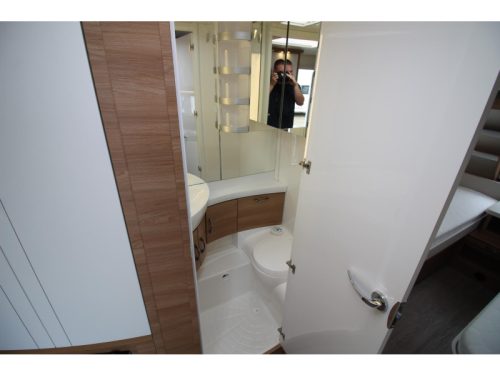 Hobby De Luxe 495 UL Mover+Lithium, 1st owner photo: 16