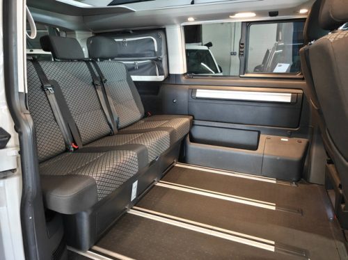 Volkswagen T6.1 California Beach 150PK 4MOTION photo: 3