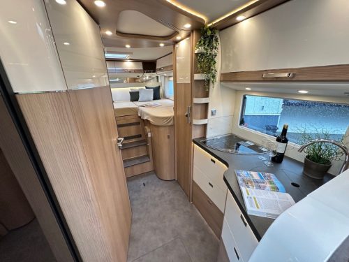 Malibu By Carthago T460 LE photo: 40