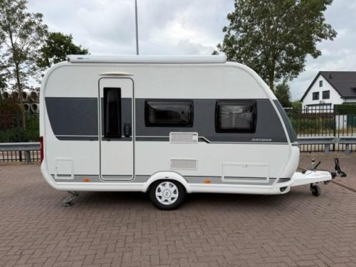 Hobby On Tour 390 SF Thule awning photo: 2