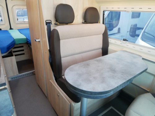 Clever 6.40 Mtr Buscamper, Maxi Chassis, Low Single Beds!! photo: 9