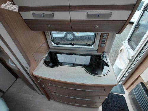 Fendt Bianco Selection 435 SF Toldo - Cama francesa foto: 6