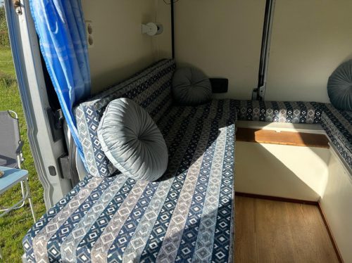 Compact Bus Camper Citro&euml;n Jumper | Solar Panel | Reversing Camera | Towbar | Air conditioning photo: 17