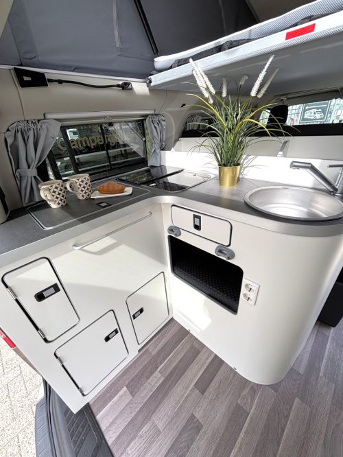 Ford Westfalia Nugget AUTOMATIC POP-TOP 5 SEATS UNIQUE! photo: 6