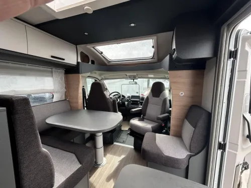 Knaus L!ve Ti Platinum 650 MEG Automatic photo: 5