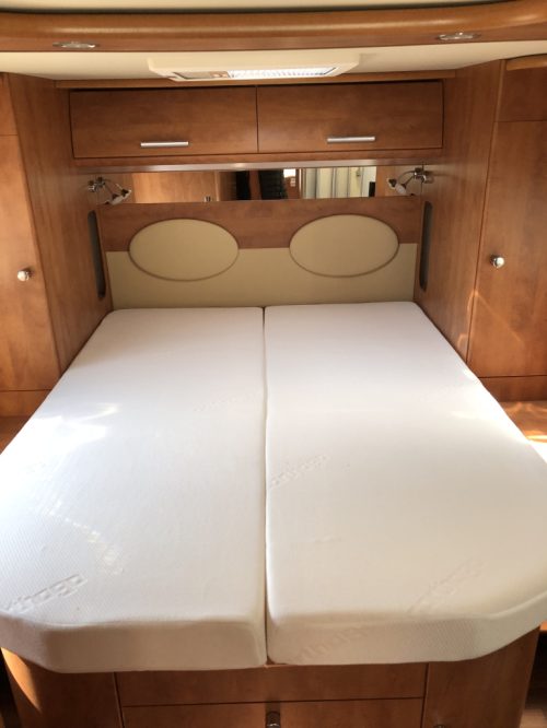 Carthago Chic C-Line i50 QUEENSBED HEFBED photo: 42