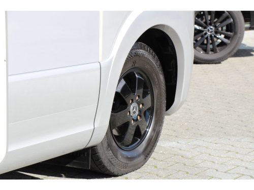 Hymer BML Master Line 780 Camas individuales + Techo elevable foto: 17