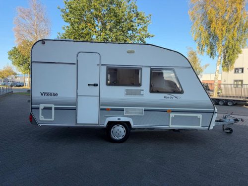 Beyerland Vitesse 400 DV Festbett, FaceToFace, Top-Aufteilung! Foto: 6
