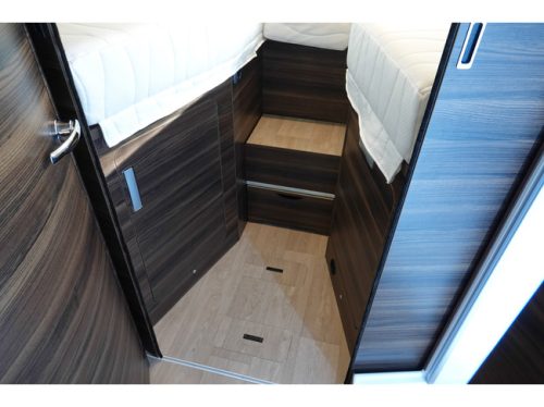 Laika EcoVip H 4109 9-speed Automatic | E&P Level System | Roof Air Conditioning | Lithium | 4-person photo: 15