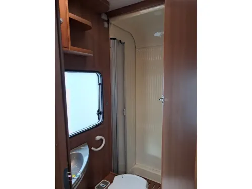 Autocaravana Carado T 348 muy cuidada foto: 13