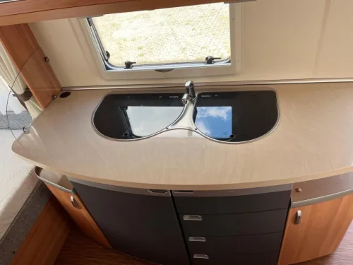 Hobby De Luxe 440 SF Querbett 210CM MOV TENT Foto: 4