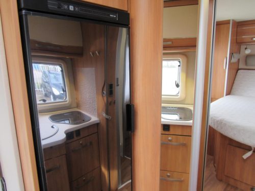 Hymer 598 Exsis-T Semi-integrated French bed new model 2016 photo: 14