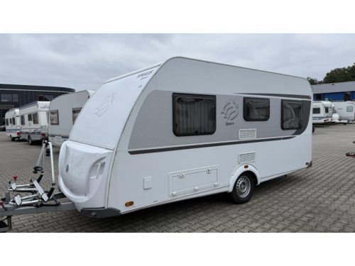 Knaus Sport 450 FU lit &agrave; la fran&ccedil;aise d&icirc;nette lit transversal toilette photo : 14