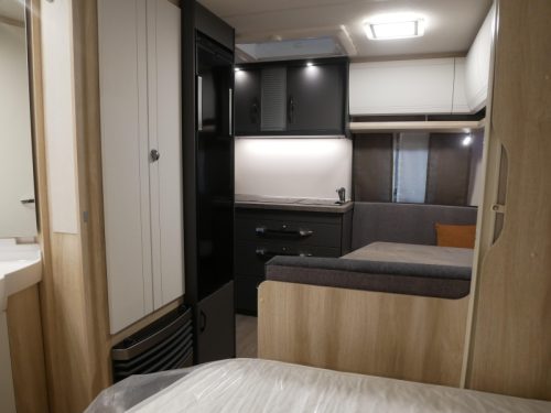 Hobby De Luxe 400 SFE JETZT BEI VAN EIJK CARAVANS! Foto: 15