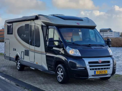 B&uuml;rstner Nexxo T 728 G Jubile 25 photo: 1