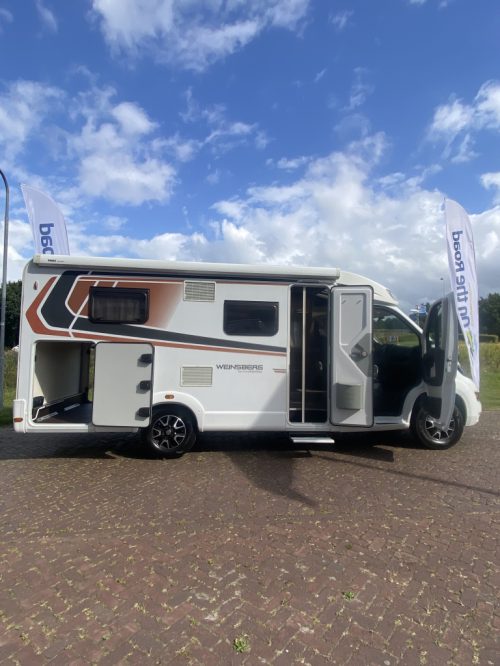 Weinsberg Pepper 600 Peugeot 163 HP, Semi-integrated, 2 Single beds, Garage, Automatic dish / LCD Camper Centrum On the Road at Noorderringweg 4 in Marum. photo: 2