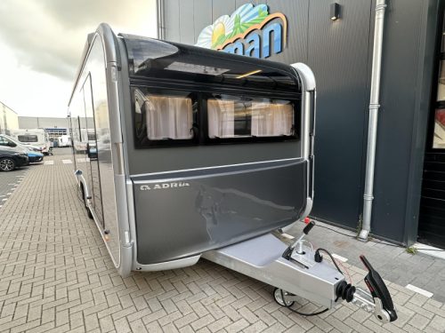 Adria Astella 754 DP Exclusief in Nederland Foto: 3
