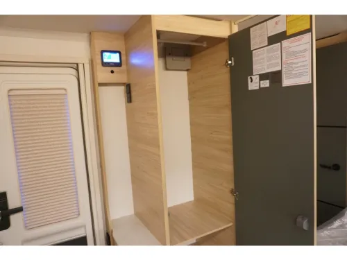 Caravelair Exclusive Line 475 Combi 6E heating photo: 11