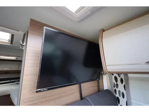 Knaus Vansation 640 MEG Volkswagen Crafter Foto: 14