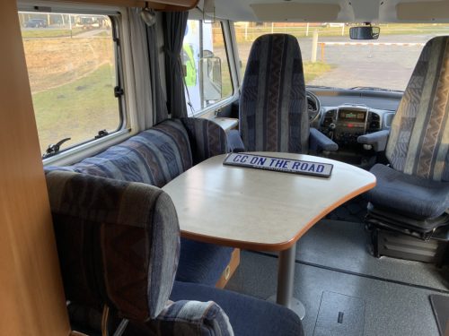 Hymer B 614 2.8 JTD 146 HP Integral, Transverse &ndash; bed & Pull-down bed, Garage etc., Year 2005 Camper centrum on the road photo: 9