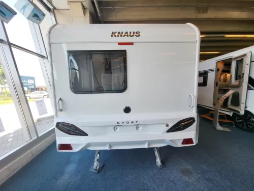 Knaus Sport 400 QD free mover photo: 5