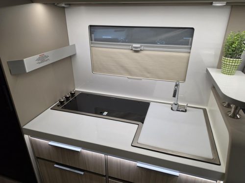 Adria Compact DL Plus *AUTOMAAT 140pk*Face to Face*veel opties foto: 14
