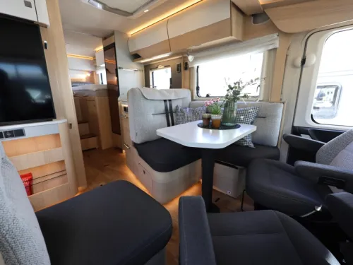 Hymer BMC-I WhiteLine 600 LEVEL/LITHIUM/INV./AIRCO foto: 6