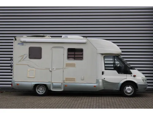DueErre Escape 391 125HP Roof air conditioning 4-person photo: 16