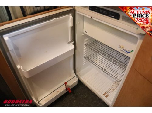 Hymer B544 2.8 M.Jet Solar Hefbed Camera Airco foto: 11