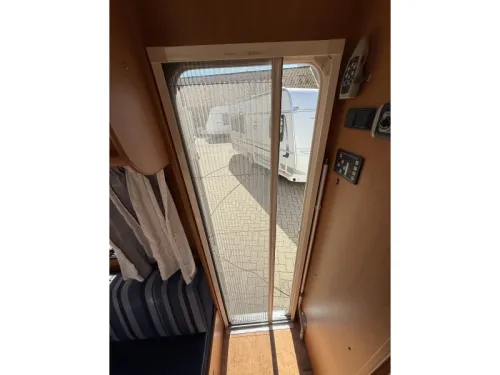 Dethleffs Lifestyle 500 DB Franz&ouml;sisches Bett Rundsitzgruppe Zelt Top Foto: 23