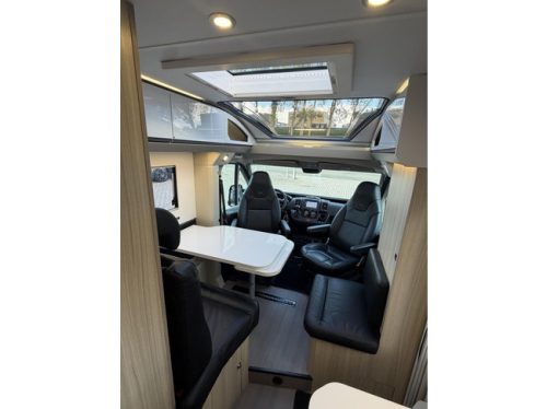 Adria Compact SL Supreme 9T-Automaat 180PK Enkele Bedden Leer Luifel foto: 14