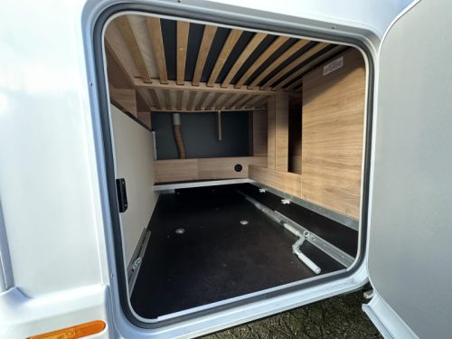 Knaus L!ve Wave 650 MF AUTOMATIC + POP-TOP ROOF photo: 5
