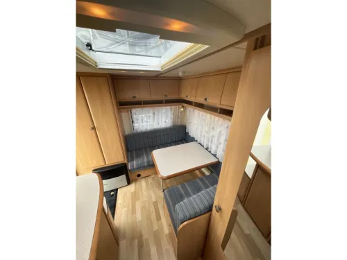 Hobby De luxe Easy 440 AWNING-MOVER photo: 2