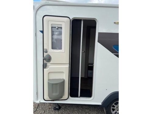 Swift Mondial 370 SE mover unico verona awning photo: 10