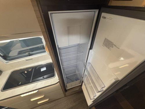 Knaus Van TI Vansation 650 MEG Compact / L-Sitz Foto: 18