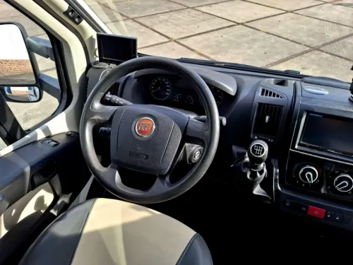 Eriba Car 400 X | Pop-top roof | Euro 5 |  photo: 14