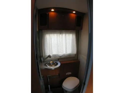 Benimar Perseo 560 Single beds, XXL Garage  photo: 15